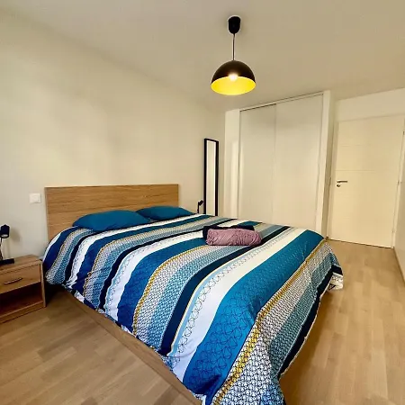 Au Grand Port Terrasse, Jardin Privé Et Garage Inclus Appartement